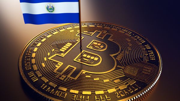 Twitter, Reddit Users Pump Bitcoin Price Ahead of El Salvador's Adoption