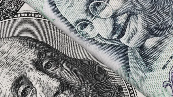 Indian Rupee Dives Further without RBI Intervention