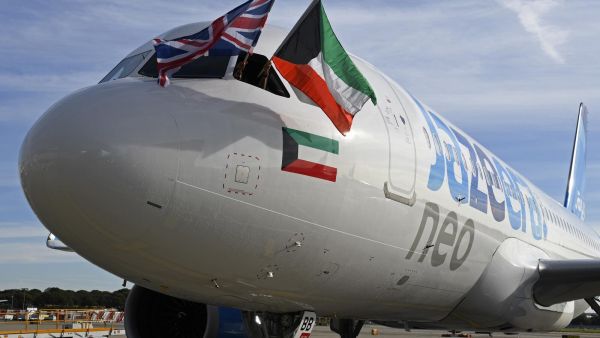 The airline has scheduled direct flights between Kuwait and London Heathrow every Friday and plans to increase its frequency as travel restrictions ease. Jazeera Airways to Operate Weekly Flights to London Heathrow Starting June 18