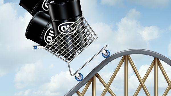 Oil Price Tumbles As New Strain Sparks Fears