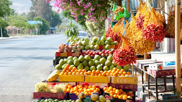 Israel Bans Palestinians From Exporting Via Jordan