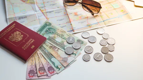 Indians Carrying 'Any Valid Visa' Allowed to Travel to UAE