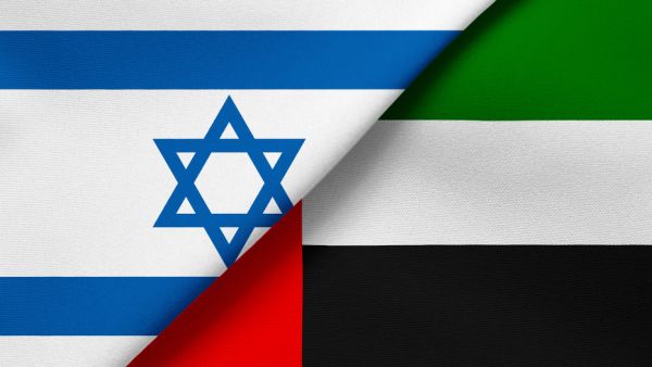 الاتفاقيات التجارية مع الإمارات تُقدَّر بنحو 500 مليون دولار سنوياً في قطاعات رئيسية مثل التكنولوجيا والزراعة، وتقنيات صناعة الأغذية، والإنترنت، والمجالات الطبية. الإمارات توقع اتفاقية تسمح بمشاركة الشركات الإسرائيلية في المعارض والمؤتمرات