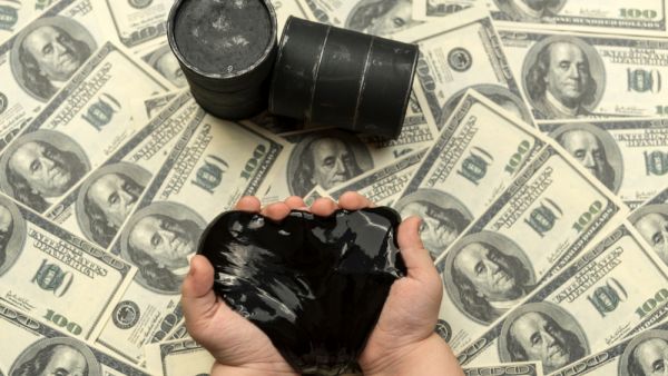 أمريكا تعتزم بيع أكبر كمية احتياطي النفط الاستراتيجي خلال سبع سنوات