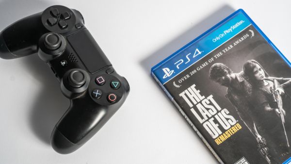 HBO to Turn PlayStation Survival Game 'The Last of Us' into TV Series