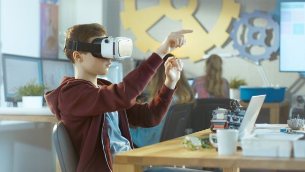 Saudi Arabia's VR Gaming Space Plans Major Move In The $40.2 Billion Industry