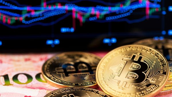 Can Bitcoin Replace Gold As Modern-Day Safe Haven?
