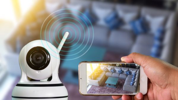 إليكم طريقة بسيطة لاكتشاف كاميرات التجسس باستخدام الهاتف