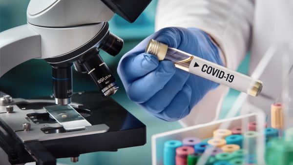 سيتوفر في بريطانيا 20 مليون جرعة بحلول نهاية العام و70 مليون بنهاية الربع الأول من عام 2021. شركة AstraZeneca ستوفر 200 مليون جرعة لقاح لكوفيد-19 بحلول نهاية العام