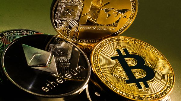 أفضل 5 مواقع لمتابعة أخبار العملات الرقمية