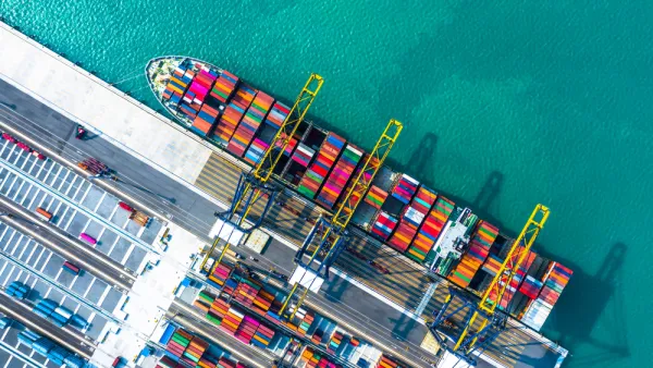 UAE: Dubai Keeps its Place Among World's Top Five Shipping Centers
