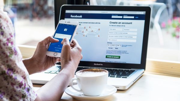 Facebook Deletes Fake Pages Targeting US Presidential Candidates