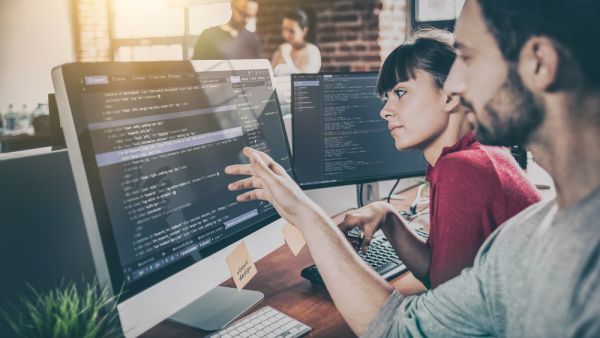 Dubai Wants to Hire 100,000 Coders to Create 1,000 Digital Companies