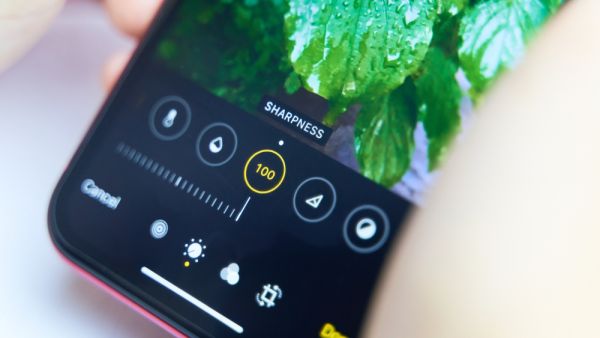 What’s So Special About iPhone’s New Camera?  