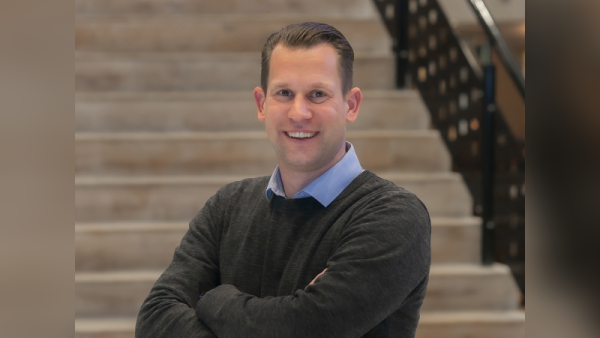 Dobias Van Ingen, EMEA CTO at Aruba, a Hewlett Packard Enterprise company Defining your Hybrid Working Strategy
