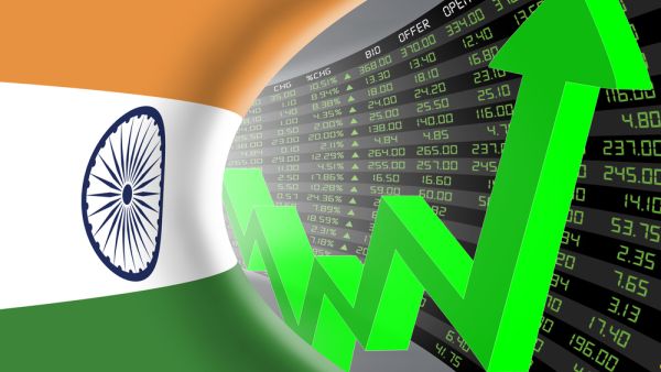 Indian Rupee Soars to 74.64 Against USD