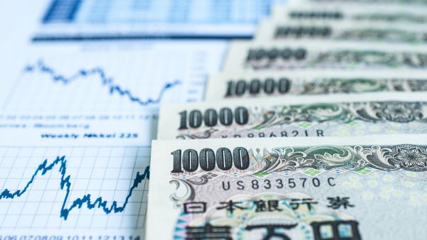 Japan: Central Bank to Cut Growth, Price Forecasts