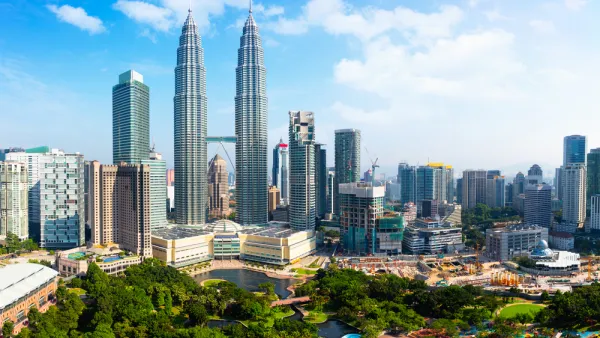 Malaysia Eyes Boosting Islamic Tourism Post Pandemic