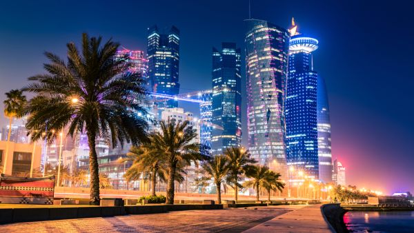 ومن المتوقع بحسب المصدر ذاته إدراج ثلاث شركات جديدة في بورصة قطر خلال العام المقبل و يتوزع نشاطها في قطاعات صناعة الأدوية و التعليم و العقار . بورصة قطر تدرج أول صندوق للمعادن والذهب خلال الربع الأول 2021