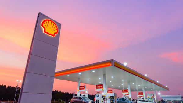 Shell Ordered by Dutch Court to Reduce Carbon Emissions