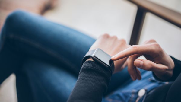 This Smartwatch App Alerts Deaf People About Surrounding Sounds
