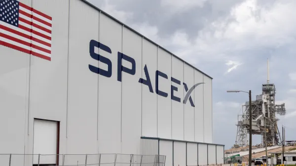 SpaceX Launches 60 Starlink Internet Satellites