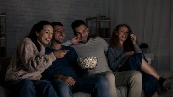 حصرياً: شاهد 25 فيلماً في 25 يوماً واحصل على جائزة 2500 دولار