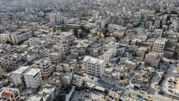 مشهد عام لمدينة ادلب