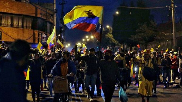 استمرار تظاهرات السكان الاصليين ضد الحكومة في الإكوادور