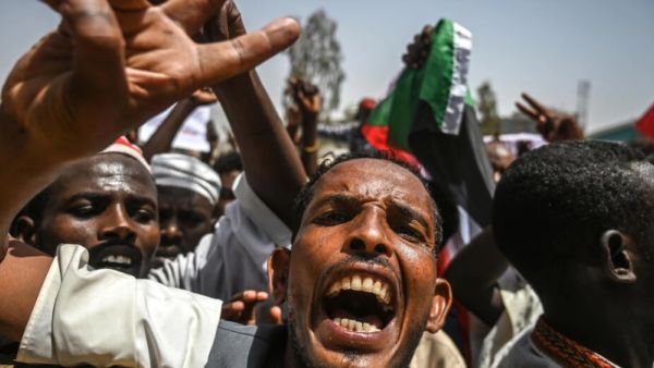 قتيلان برصاص قوات الأمن السودانية خلال احتجاجات مناهضة الانقلاب