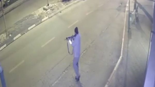 شهيدان ومقتل اسرائيليين في عملية فدائية في الخضيرة