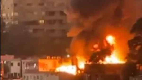 حريق هائل في ناد سياحي بالقاهرة (فيديو)
