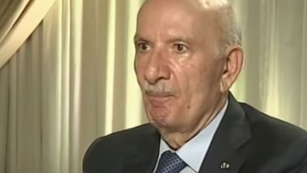 لبنان.. وفاة حسين الحسيني عراب اتفاق الطائف