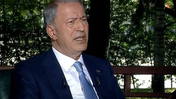 وزير الدفاع التركي خلوصي أكار