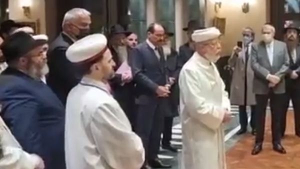 حاخامات اليهود يُصلون من أجل أردوغان 