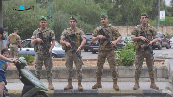 الجيش اللبناني يعزز انتشاره في المدن عشية الانتخابات