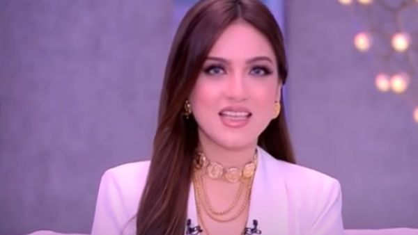 ياسمين عز تدعو الرجال الى اهداء الزوجات "تراب اقدامهم" في عيد الحب