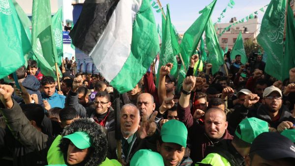 الأونروا تدين اقتحام أنصار حماس مدرسة تابعة لها في قطاع غزة