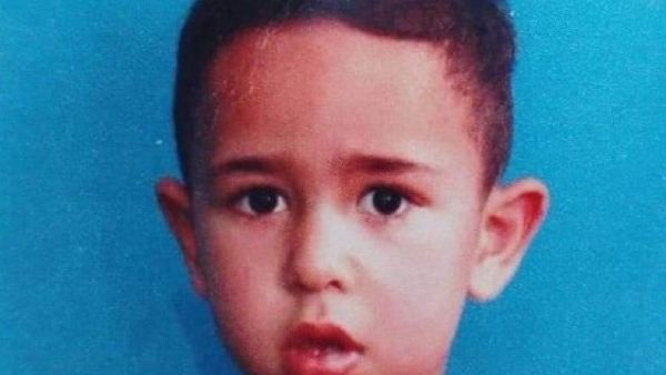 الطفل الشهيد يدعى ريان ياسر علي سليمان