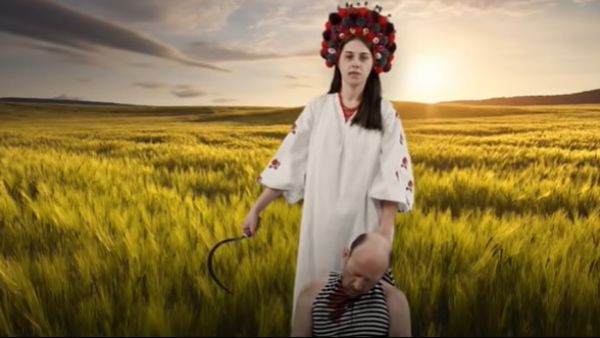 لقطة من الفيديو