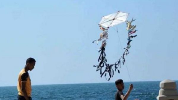 حظر الطائرات الورقية على كورنيش الإسكندرية
