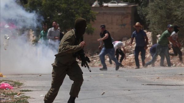 الجيش الإسرائيلي يقمع مسيرة فلسطينية مناهضة للاستيطان بالأغوار