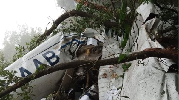 ثلاثة قتلى في تحطم طائرة مدنية خاصة في لبنان