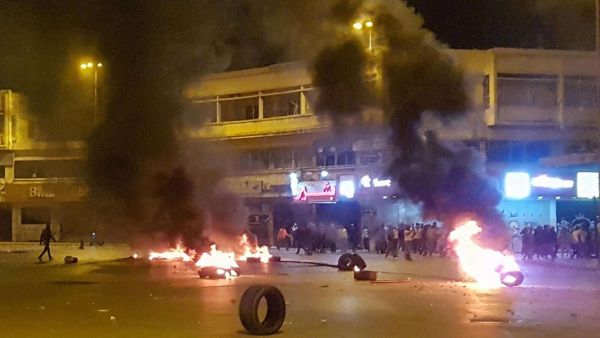 تجدد الاضطرابات العنيفة في طرابلس اللبنانية لليوم الثاني على التوالي