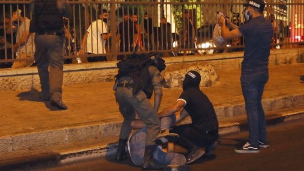 القوات الاسرائيلية تعاود اقتحام الاقصى والمواجهات تتواصل في مدن الداخل