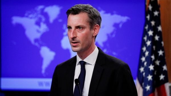 نيد برايس المتحدث باسم وزارة الخارجية الأمريكية