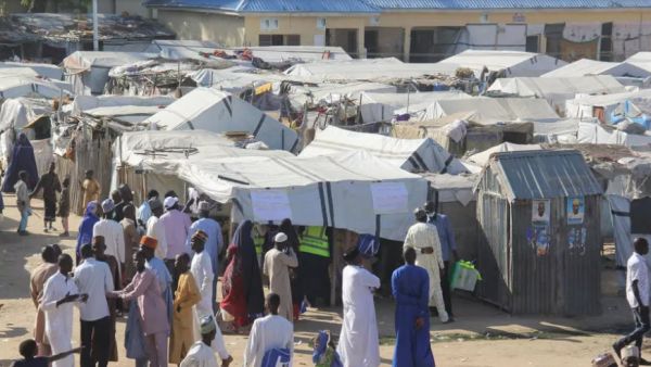 جهاديون يقتلون 5 عسكريين ويخطفون 35 مدنياً بهجومين في نيجيريا