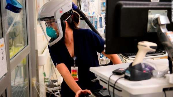 وفاة 3 أميركيين بكورونا كل دقيقة وإغلاقات جديدة في الصين