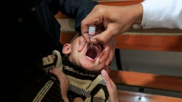 مرض شلل الأطفال”يتفشى في اليمن والسودان