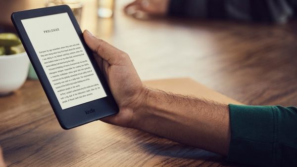 The all-new Kindle comes in black or white for just 369 SAR The all-new Kindle comes in black or white for just 369 SAR
